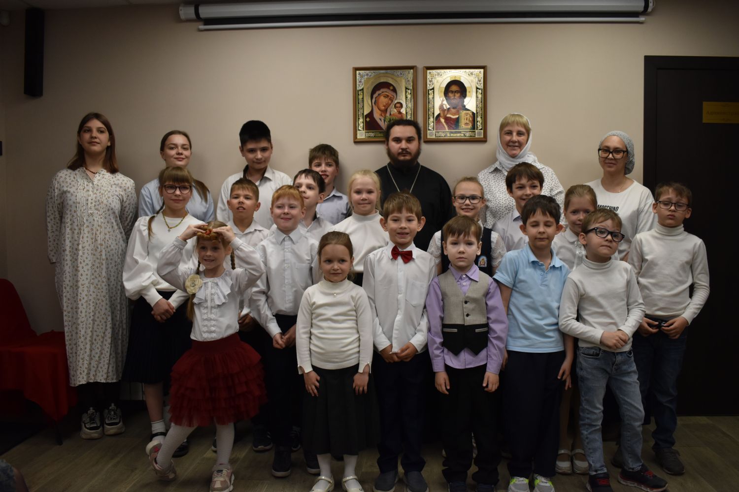 Пасхальный праздник устроили дети Воскресной школы