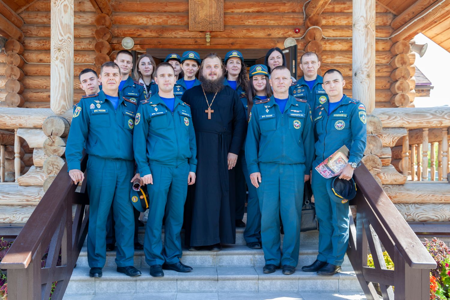 Наш Приход посетили пожарные и спасатели