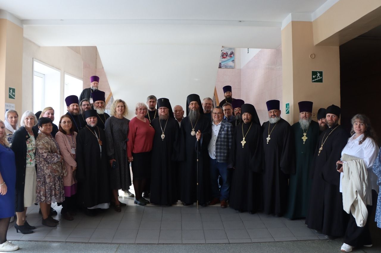 Преподаватели Новосибирской семинарии приняли участие в XX Макарьевских чтениях