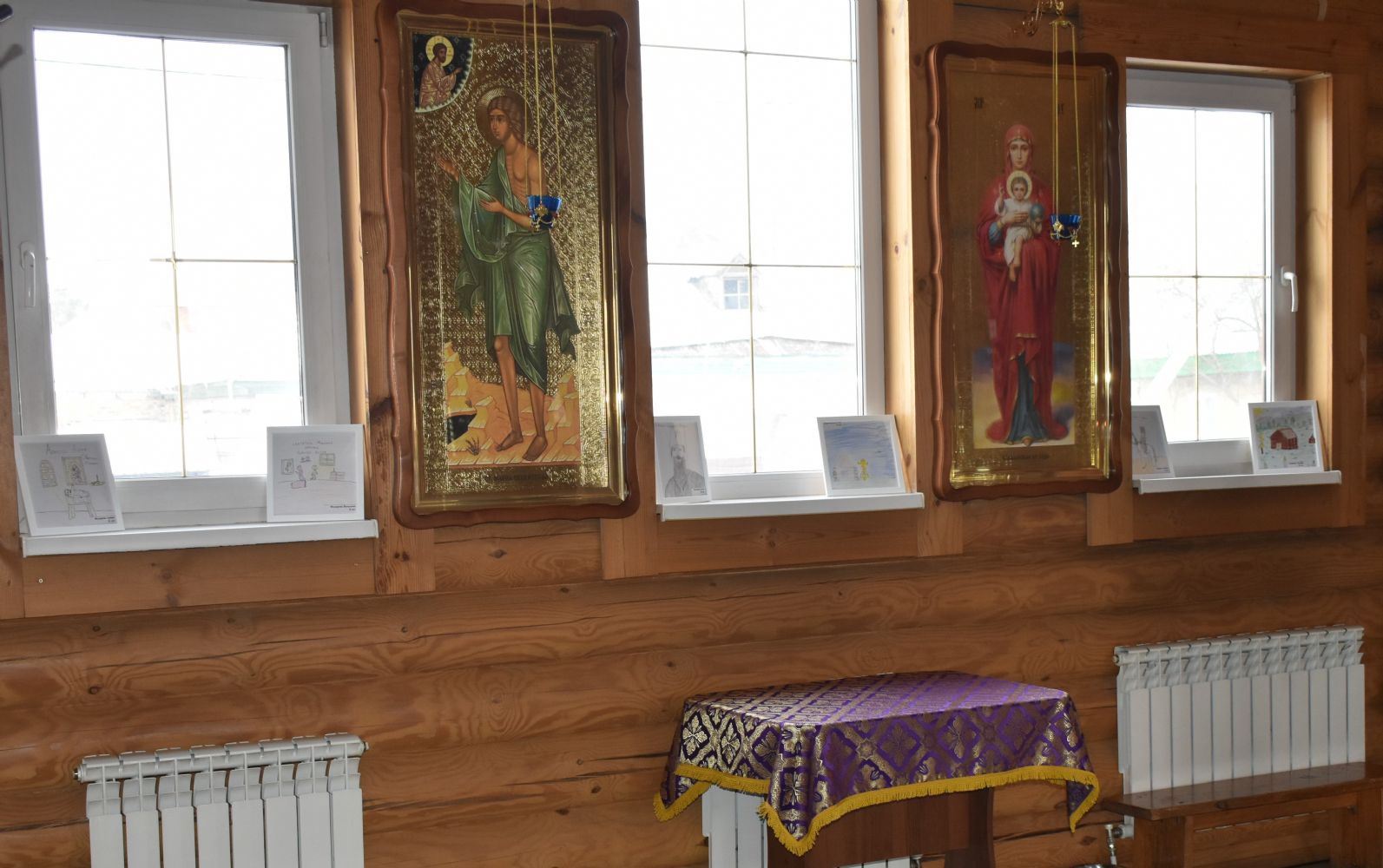 Приходская выставка детского рисунка "Просветитель народов Алтая"