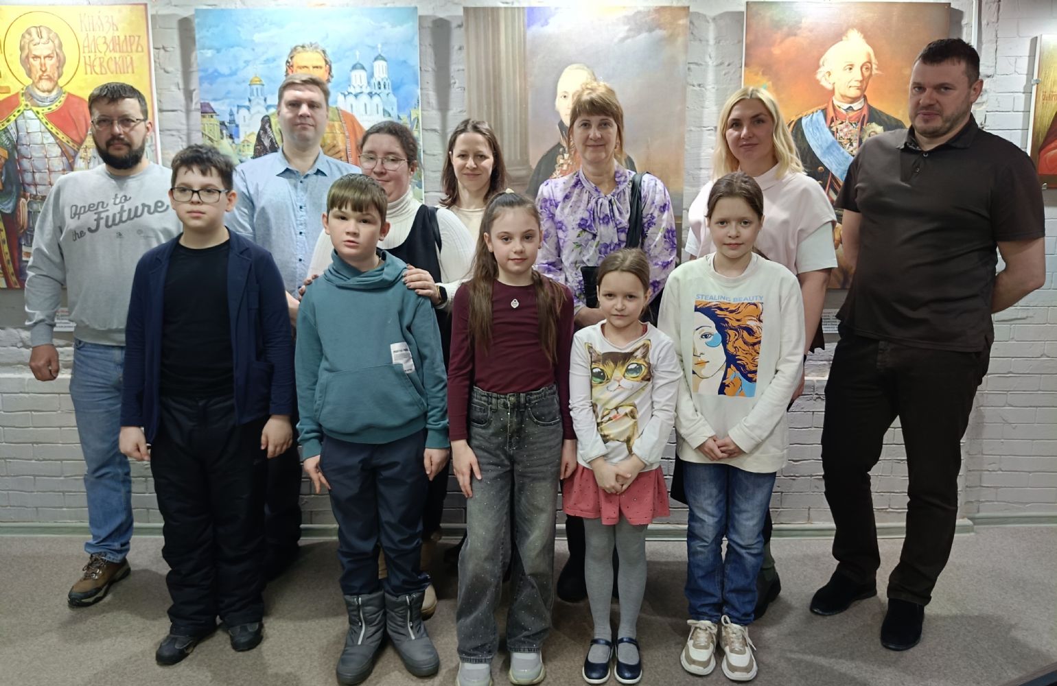 Дети Воскресной школы с родителями посетили культурно-просветительский центр "Ника"