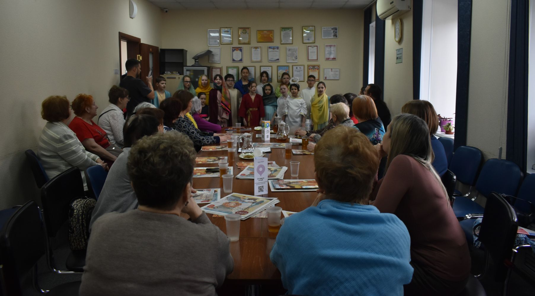 Пасхальное поздравление от детей в социальных учреждениях Новосибирска