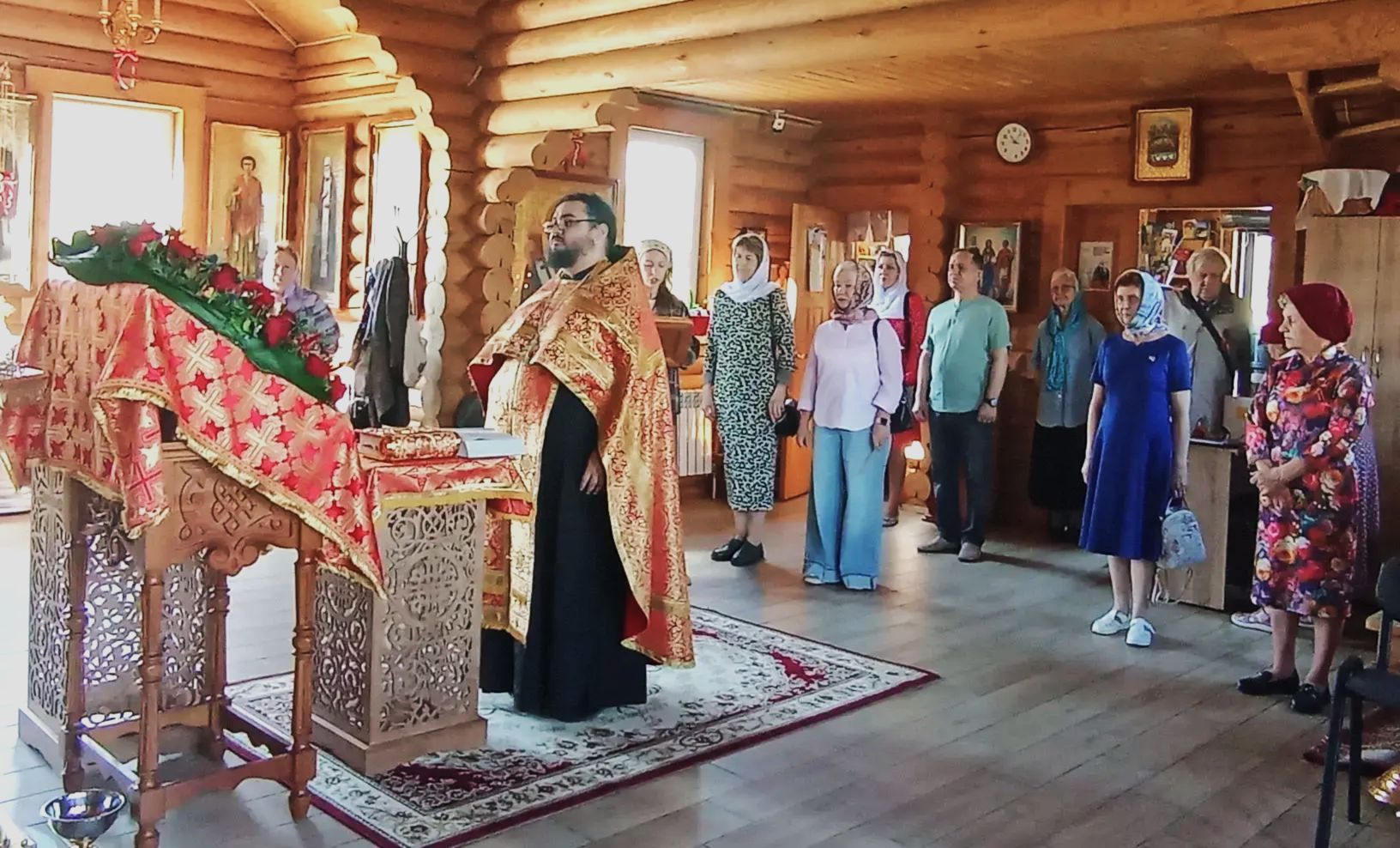 Богослужения в День Победы