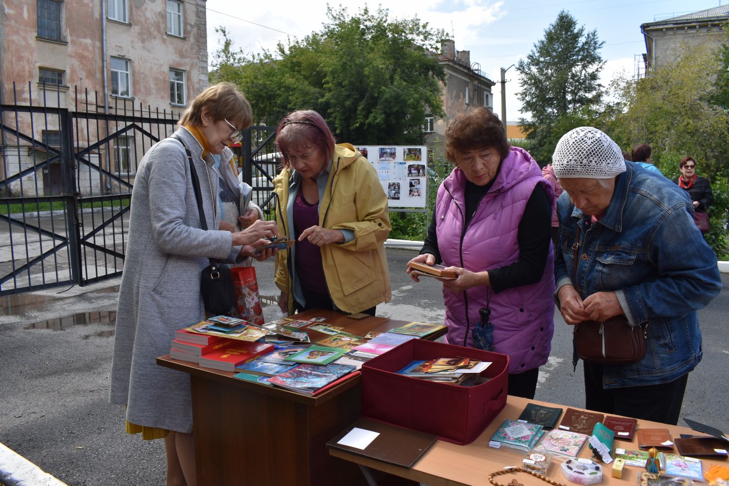 Социальный отдел прихода принял участие в фестивале "Активное долголетие"