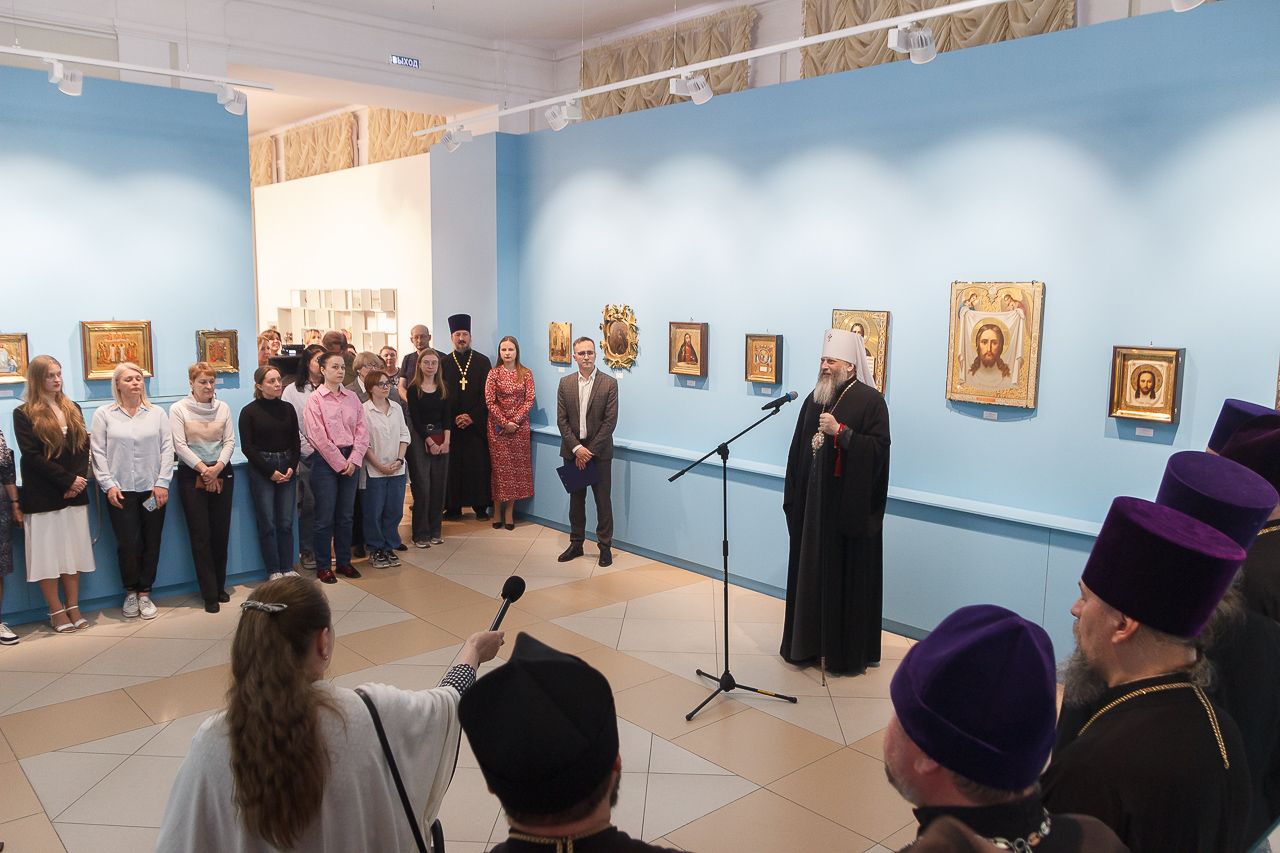 В Новосибирске открылась выставка «Весна пасхальная», посвященная 100-летию Новосибирской епархии