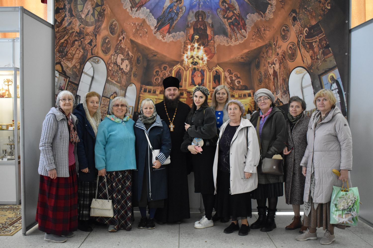 Прихожане посетили II межконфессиональную выставку