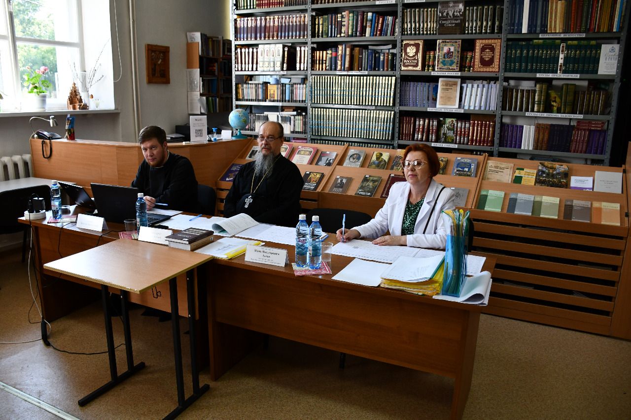 В Новосибирской семинарии завершились вступительные испытания